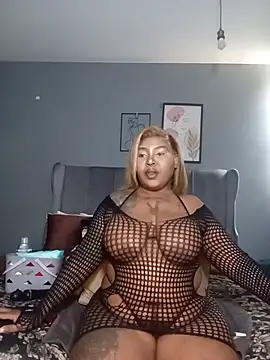 PearlSexxy69 online show from 19, 7, 2026