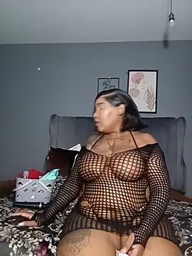 PearlSexxy69 online show from 23, 7, 2026