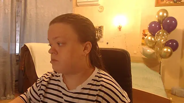 Snapshot of Janiffer_MiMi chatting on 18, 12, 2024 Janiffer MiMi online show from 18, 12, 2024