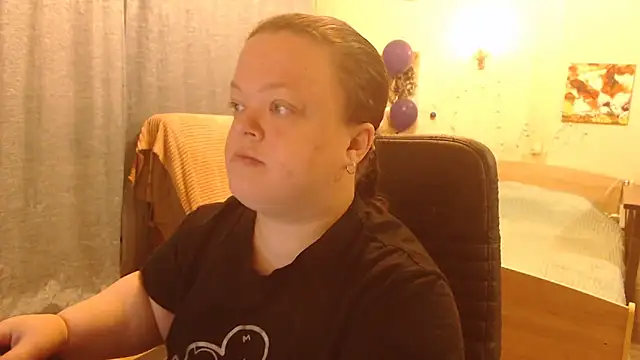 Snapshot of Janiffer_MiMi chatting on 3, 1, 2025 Janiffer MiMi online show from 3, 1, 2025