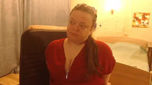 Snapshot of Janiffer_MiMi chatting on 5, 1, 2025 Janiffer MiMi online show from 5, 1, 2025