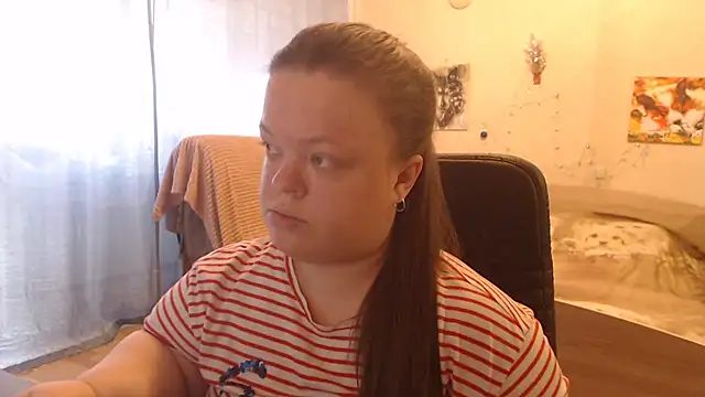 Snapshot of Janiffer_MiMi chatting on 2, 2, 2025 Janiffer MiMi online show from 2, 2, 2025