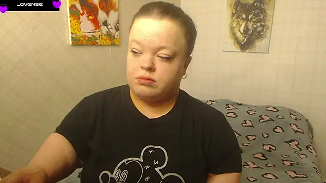 Snapshot of Janiffer_MiMi chatting on 18, 10, 2025 Janiffer MiMi online show from 18, 10, 2025