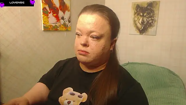 Snapshot of Janiffer_MiMi chatting on 29, 10, 2025 Janiffer MiMi online show from 29, 10, 2025