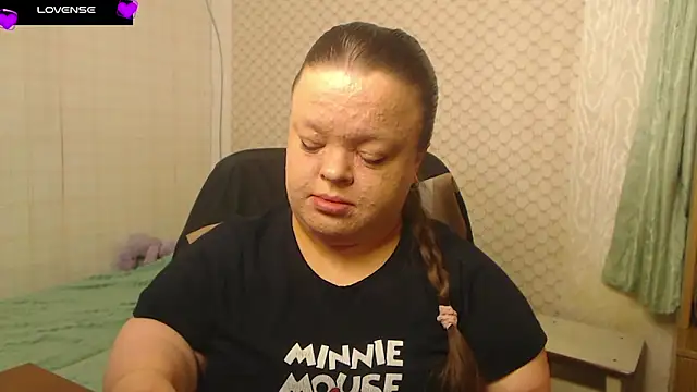 Janiffer MiMi online show from 2, 3, 2026