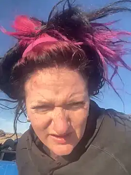 1-800-FUCKYOU online show from 13, 12, 2024