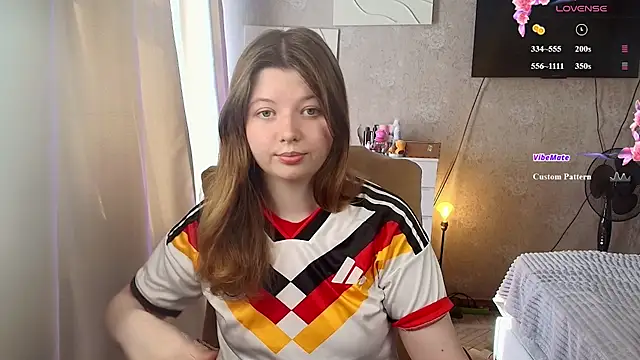 Vivian cutie online show from 29, 6, 2026
