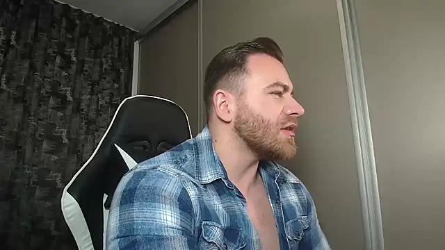 Thori92 online show from 20, 2, 2025