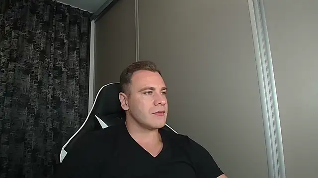 Thori92 online show from 18, 9, 2025