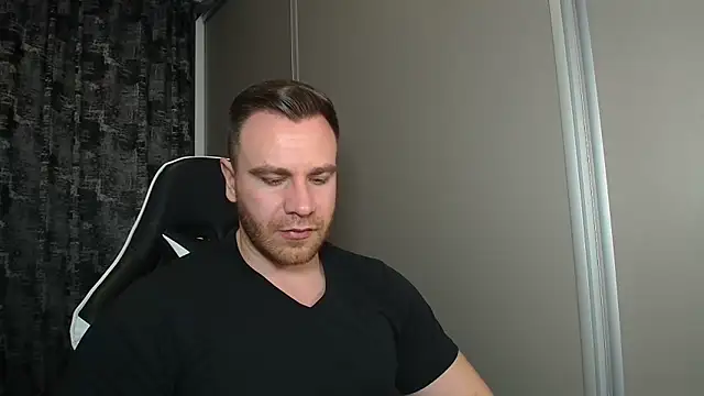 Thori92 online show from 5, 3, 2026