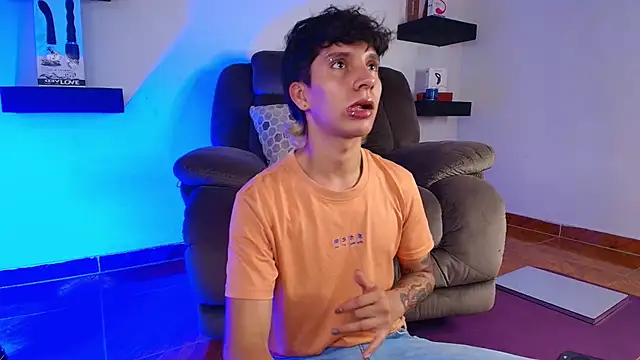 JacoboSwam online show from 6, 2, 2025