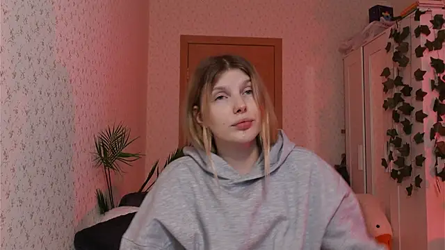 Snapshot of _aleksa_ chatting on 7, 12, 2024  aleksa  online show from 7, 12, 2024