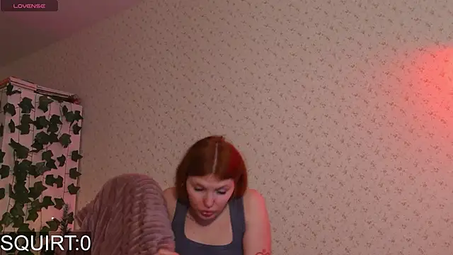 Snapshot of _aleksa_ chatting on 27, 12, 2024  aleksa  online show from 27, 12, 2024