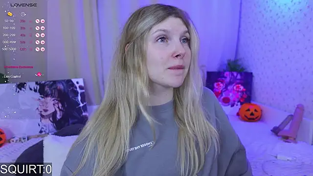 Snapshot of _aleksa_ chatting on 7, 10, 2025  aleksa  online show from 7, 10, 2025