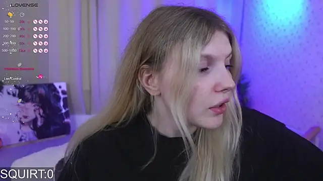 Snapshot of _aleksa_ chatting on 14, 10, 2025  aleksa  online show from 14, 10, 2025