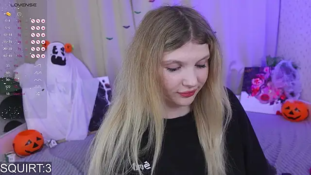 Snapshot of _aleksa_ chatting on 18, 10, 2025  aleksa  online show from 18, 10, 2025