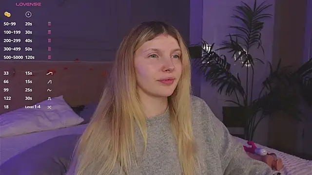 Snapshot of _aleksa_ chatting on 22, 10, 2025  aleksa  online show from 22, 10, 2025