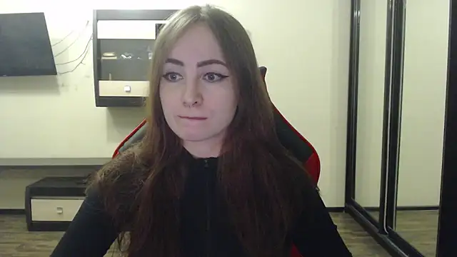 Laralianna online show from 17, 1, 2025