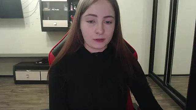 Laralianna online show from 7, 2, 2025