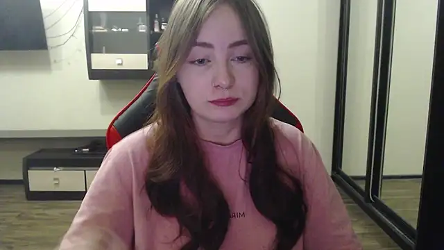 Laralianna online show from 8, 2, 2025