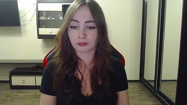 Laralianna online show from 16, 2, 2025