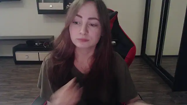 Laralianna online show from 17, 3, 2025