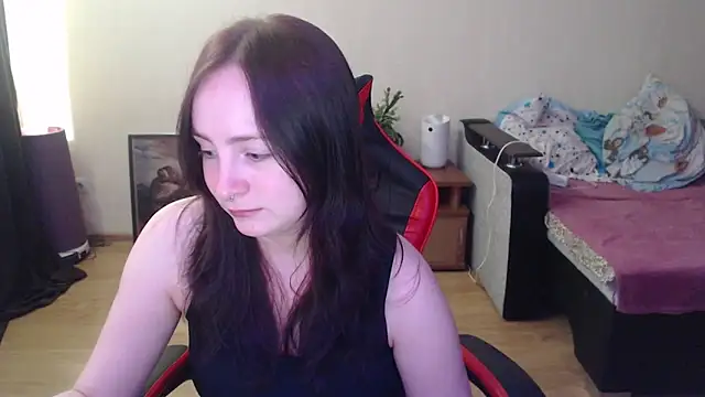Laralianna online show from 13, 5, 2026