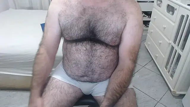 Snapshot of MysterBearMG chatting on 29, 7, 2026 MysterBearMG online show from 29, 7, 2026