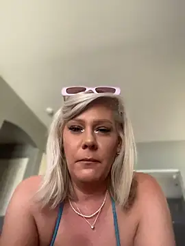 Snapshot of Lexi_Shocker chatting on 13, 6, 2026 Lexi Shocker online show from 13, 6, 2026