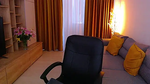 Snapshot of _Mia_Adams chatting on 22, 9, 2025 Mia Adams online show from 22, 9, 2025