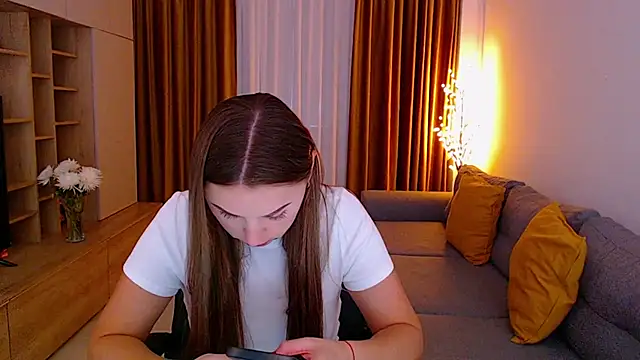 Snapshot of _Mia_Adams chatting on 8, 10, 2025 Mia Adams online show from 8, 10, 2025