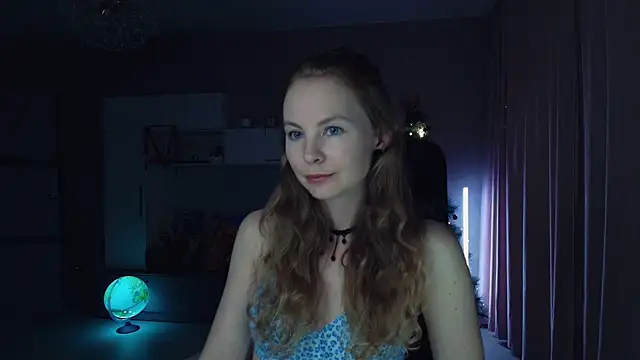 Cuddle Cat online show from 17, 12, 2025