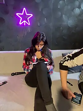 Kiscsillagg online show from 13, 2, 2026