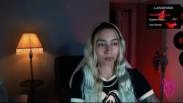 Saucy Jenn online show from 10, 1, 2025