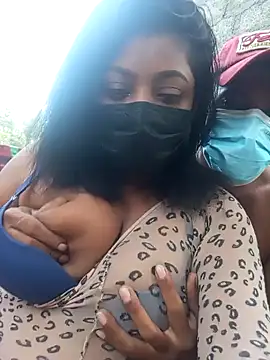  Cute ariana  online show from 28, 12, 2024