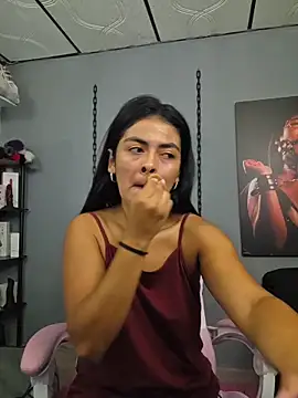 Hannah-grace online show from 3, 2, 2026