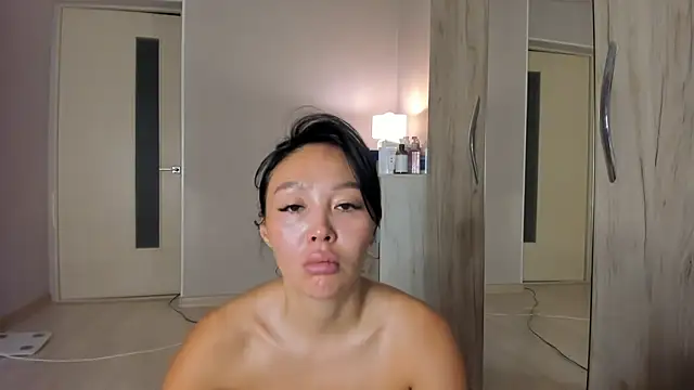 keiko hot online show from 15, 7, 2026