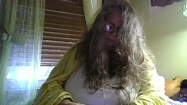 DestineeLoverGirl online show from 23, 7, 2026