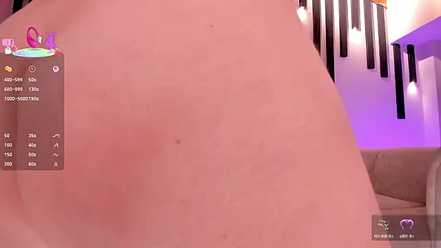 Snapshot of JennaOlsonX chatting on 18, 9, 2025 JennaOlsonX online show from 18, 9, 2025