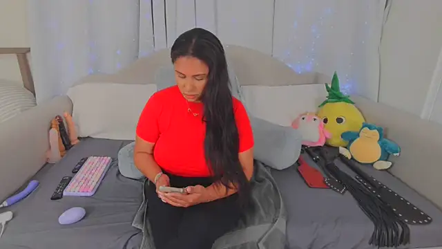 MeghanXO online show from 18, 6, 2026