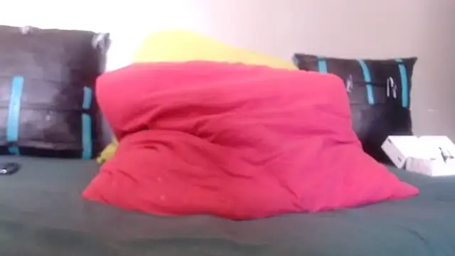 Snapshot of Queenofthenightx chatting on 15, 9, 2025 Queenofthenightx online show from 15, 9, 2025