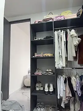 stormyy  online show from 15, 2, 2026