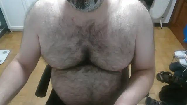 mikeyhotbear online show from 9, 7, 2026