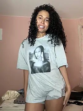 GabriSaenz online show from 14, 12, 2024