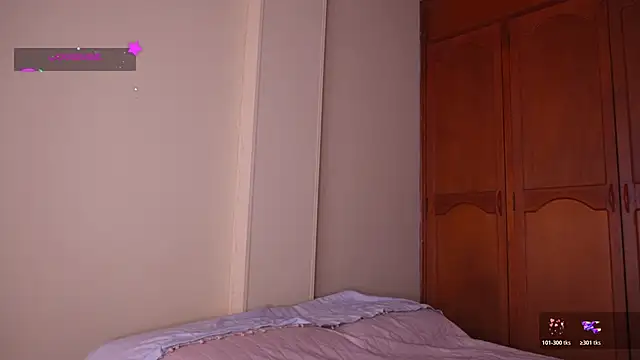 GabriSaenz online show from 19, 10, 2025