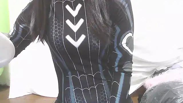 Snapshot of SquirtUniversity chatting on 12, 10, 2025 SquirtUniversity online show from 12, 10, 2025