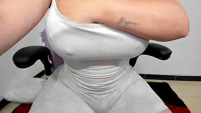 Emiily 88 online show from 2, 1, 2025