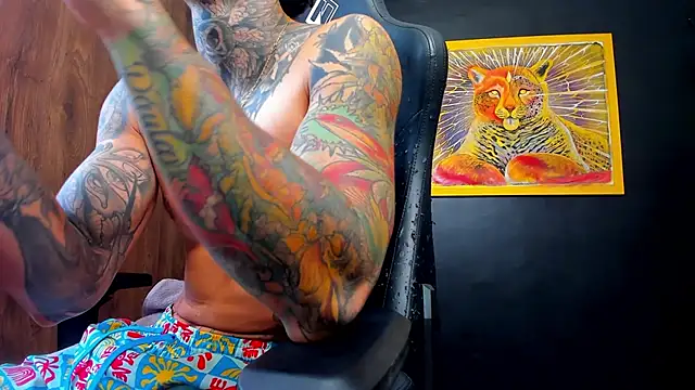 Snapshot of Aron_ford chatting on 6, 2, 2025 Aron ford online show from 6, 2, 2025