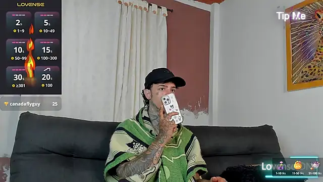 Snapshot of Aron_ford chatting on 30, 9, 2025 Aron ford online show from 30, 9, 2025