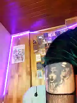 Snapshot of _Laary chatting on 14, 1, 2025  Laary online show from 14, 1, 2025